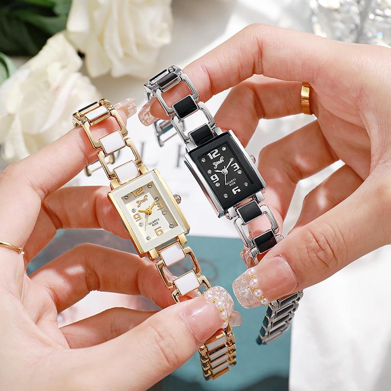 Elegant Women's Quartz Watch - Stylish Square Dial, Alloy Band, Black Strap, Non-Rechargeable Button Battery, Perfect for Casual