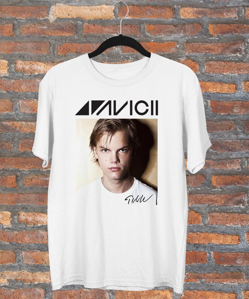

Avicii Signed Gift for Fan All Size S5XL Tshirt Unisex T-Shirt XXXL