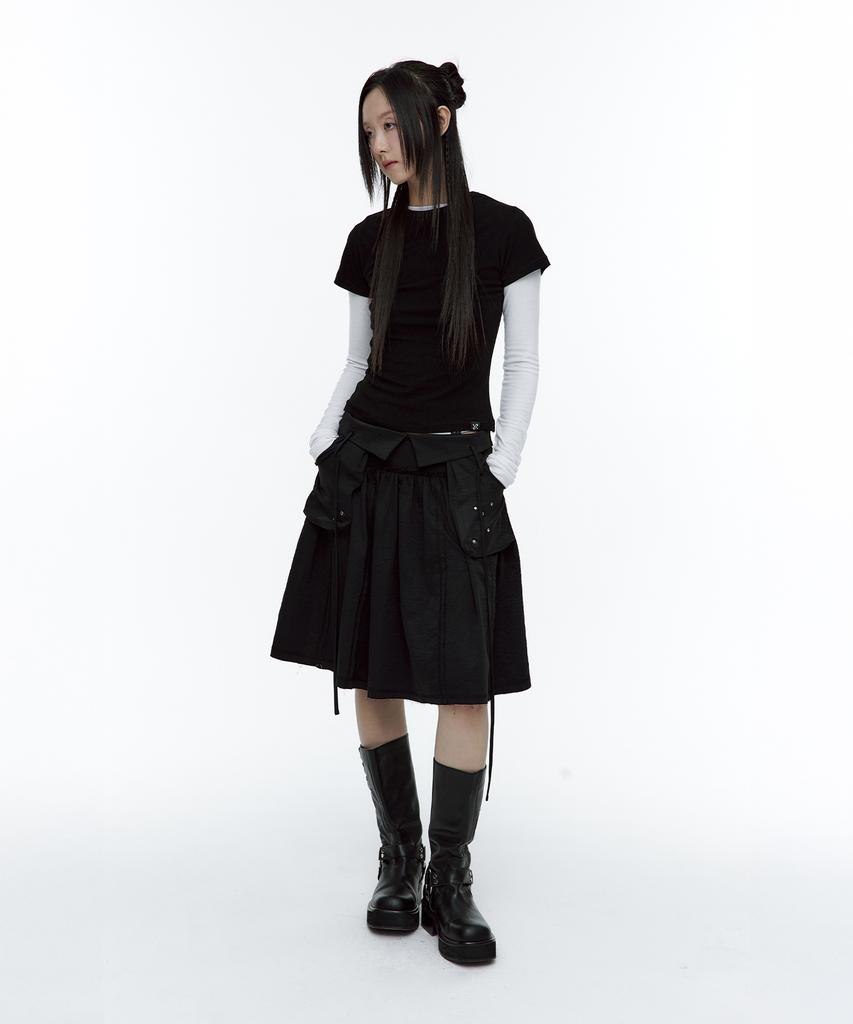 Rough Neck Out-Pocket Pleated Skirt Black