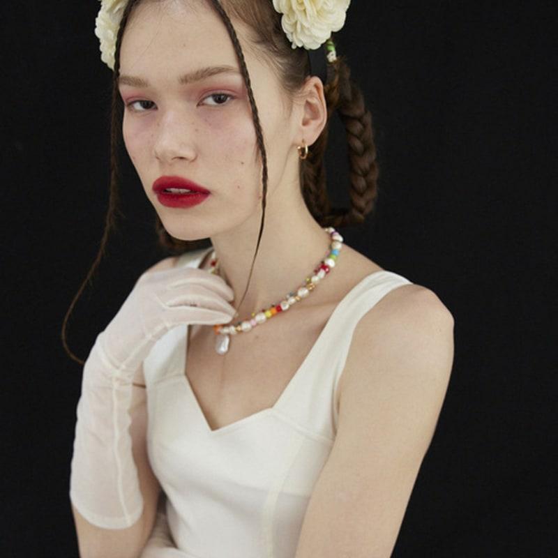 emilee F Amber necklace