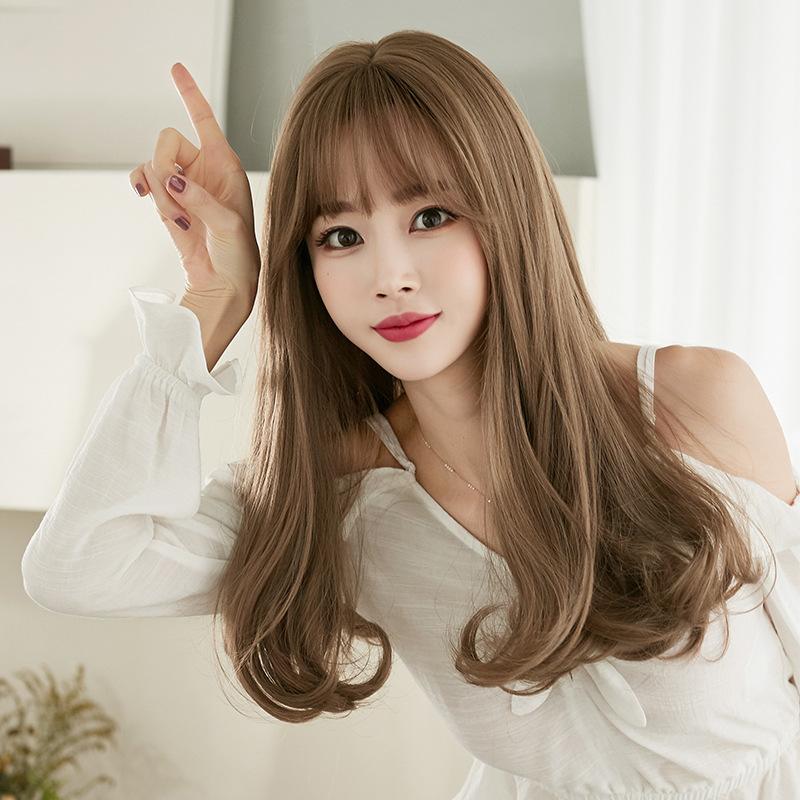 

Women’s Long Wavy Wig with Air Bangs Elegant Natural Looking Pear Curl Synthetic Full Wig коричневий