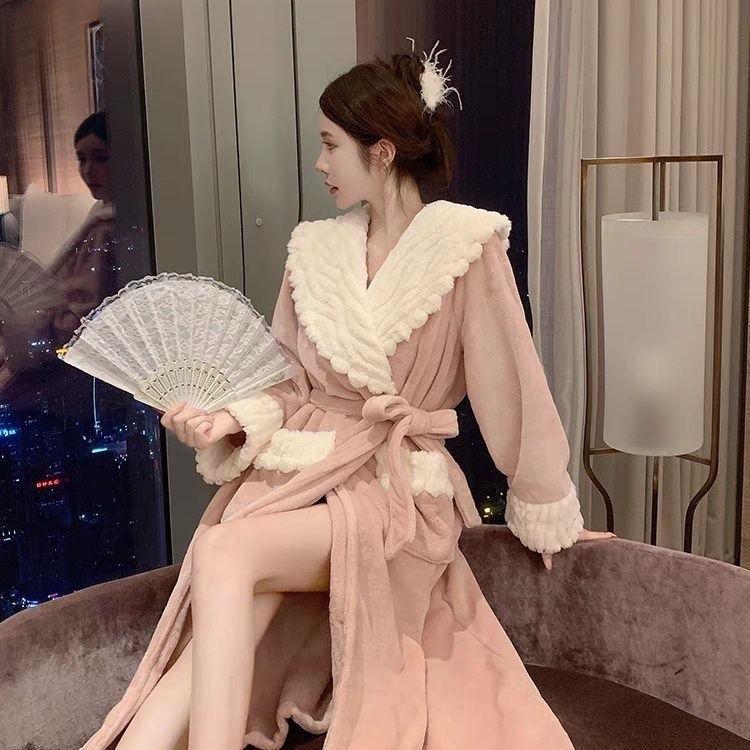 Women's Thickened Fleece-Lined Robe Pajamas, Lengthened Coral Fleece Bathrobe, Autumn/Winter 2023