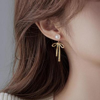 Butterfly Bow Niche Cold Style Versatile Earrings with Temperament