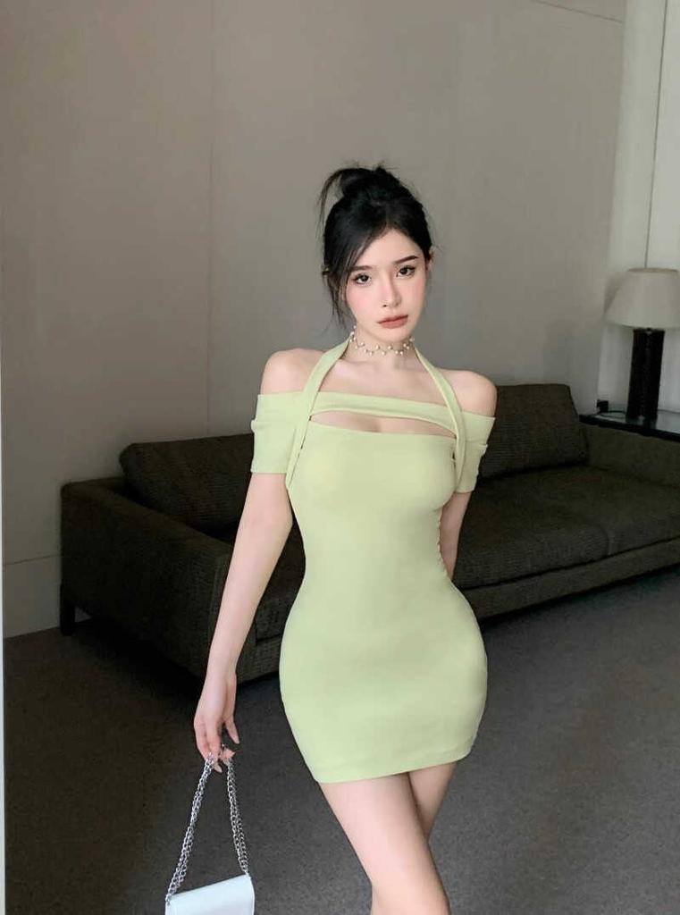 Spice girl style sexy one-word shoulder neck dress women's summer design sense hollow slim slim slim hip wrap short skirt