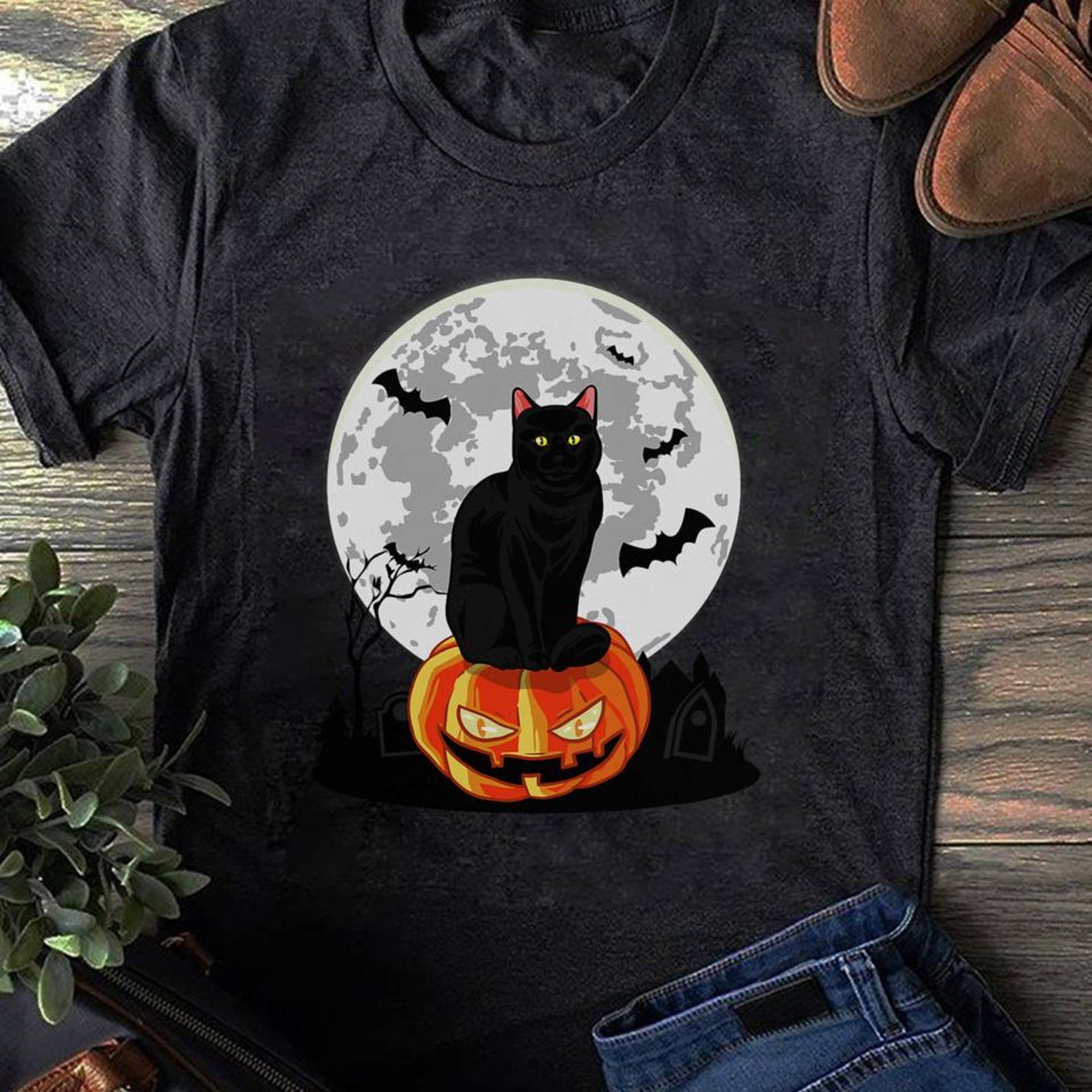 Cat Halloween T-Shirt: Funny Black Cat on Pumpkin S