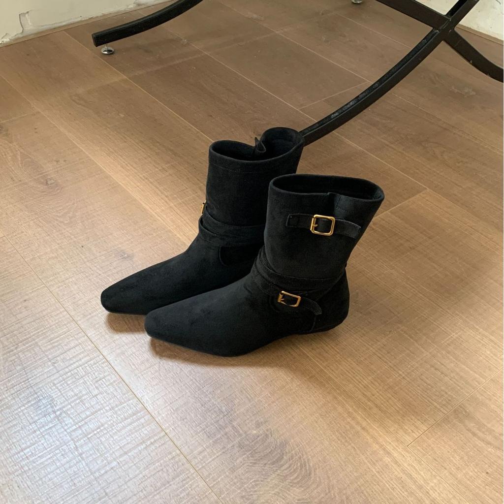 Women's Boots Apricot Thin Low Heel Thick Heel Versatile 2025 New Autumn Fashion Boots Thin Belt Buckle
