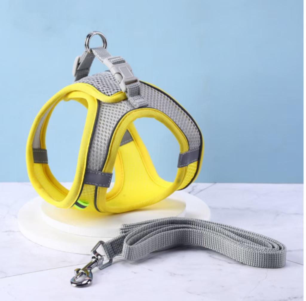 

Светоотражающая дышащая шлейка и поводок для домашних животных для кошек и собак с украшением-ошейником Large жёлтый