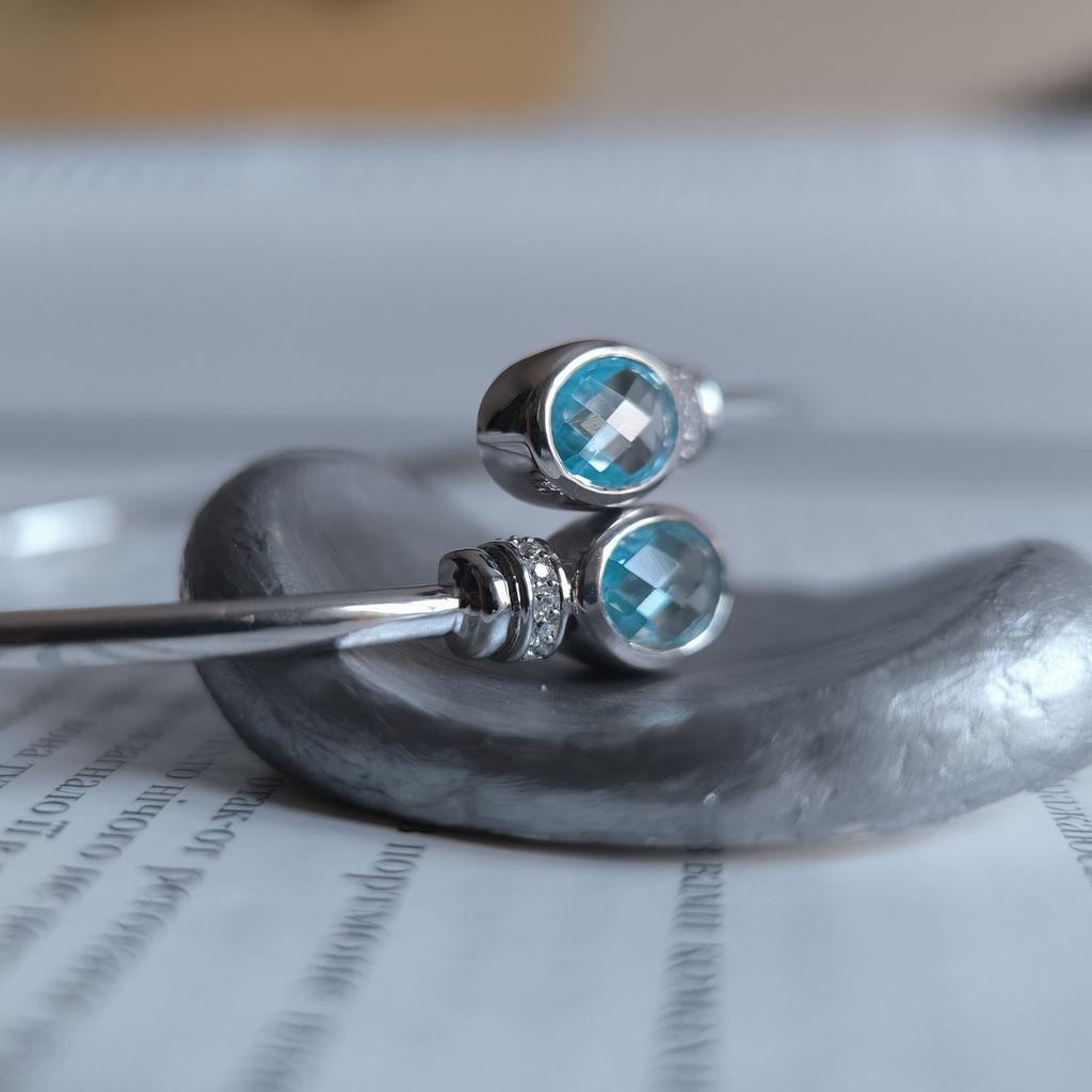 Silver Bracelet with Natural Topaz 2.996ct, Cubic Zirconia, Item Weight 7.92 G (2206798)