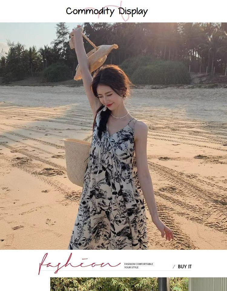 Women's Chinese Floral Ink Wash V-neck Spaghetti Strap Dress - Summer 2025 French Casual Holiday Style