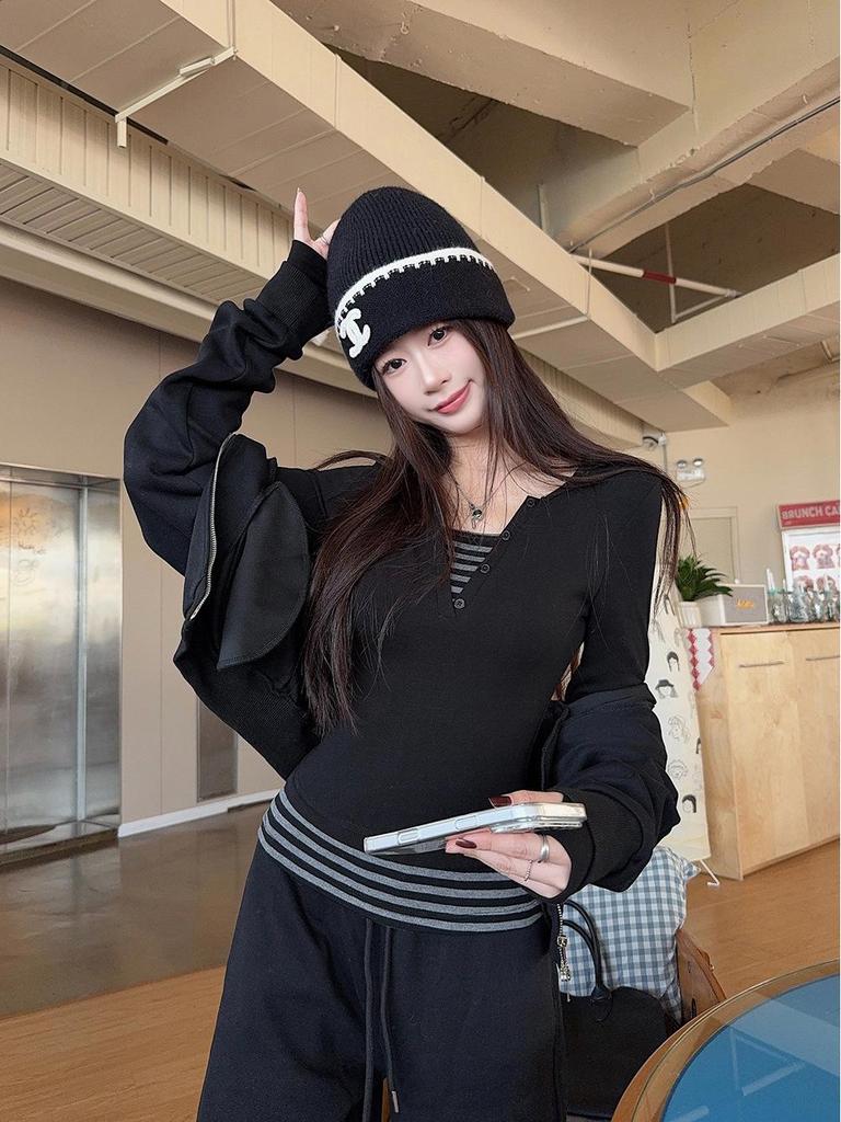 Damen Koreanischer Stil Color Block Henley-Kragen Taillenbetont Zweiteilig Langarm T-Shirt für Herbst/Winter Schlankmachendes Basisshirt
