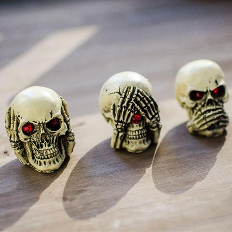 Death-themed Character Skull Resin Craft Skull Model Ornament for Aquarium Landscaping and Halloween Decoration Psychological Sand Table