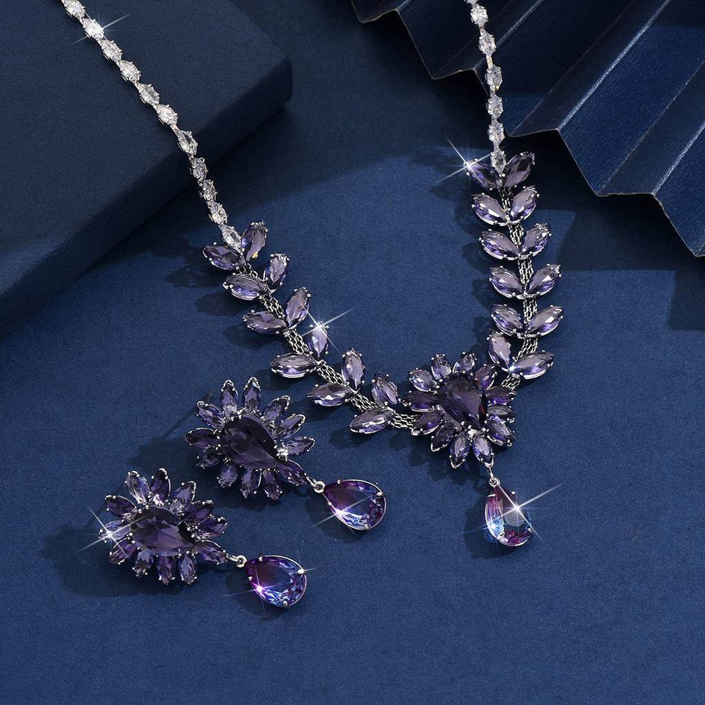 3-teiliges Damenmode Zirkon Blume Halskette Ohrringe Zirkon Set High End Hochzeitsfeier Festival Geschenk-8558