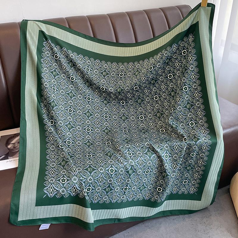 Retro printing spring and autumn summer fashion large square scarf scarf outer shawl sunscreen vacation high-end silk scarf women's models