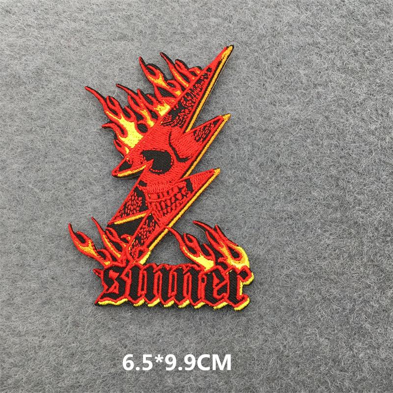 Punk Patch Flame Embroidery Patches For Clothes Scary Skull Iron On Patches On Clothing Embroidered Jacket Badge Sticker