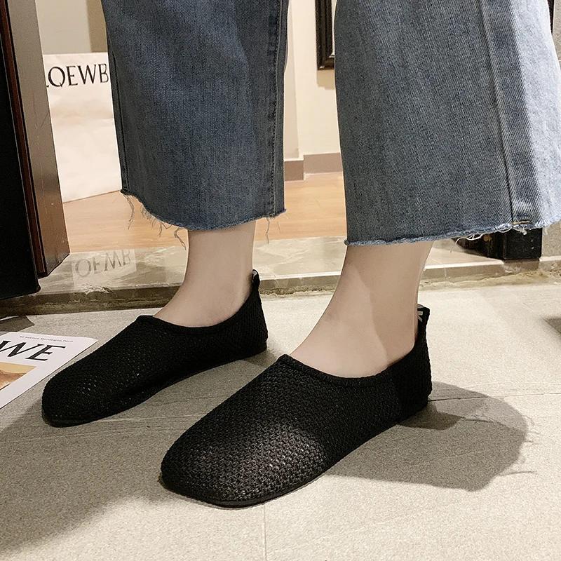 Fashion 2025 Summer Women Flats Hollow Design Breathable Mesh Casual Shoes Solid Color Square Toe Large Size Zapatos De Mujer Flats