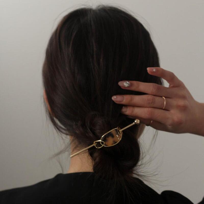 

Жіноча шпилька для волосся Caribou Round Marble з леопардовим принтом, класична Brown Marble