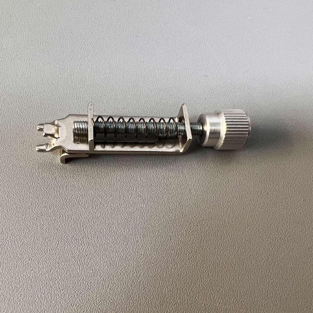 Dwuzatrzaskowy Klucz Oktawowy do Mostka Fortepianowego do Precyzyjnej Regulacji