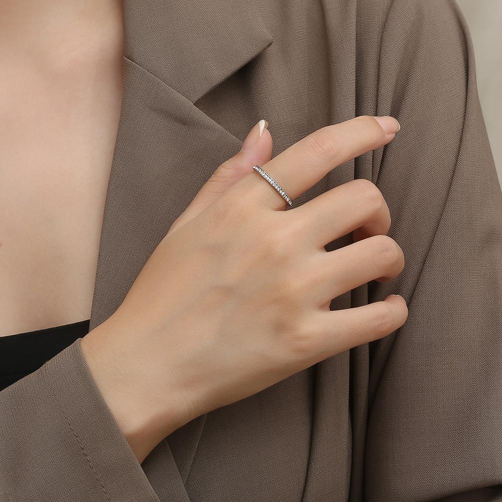 Ins Style Simple 2mm Full Diamond Titanium Ring for Women Can Be Stacked Wear Single Tail Ring Teenage Girls' Jewellery Accessories