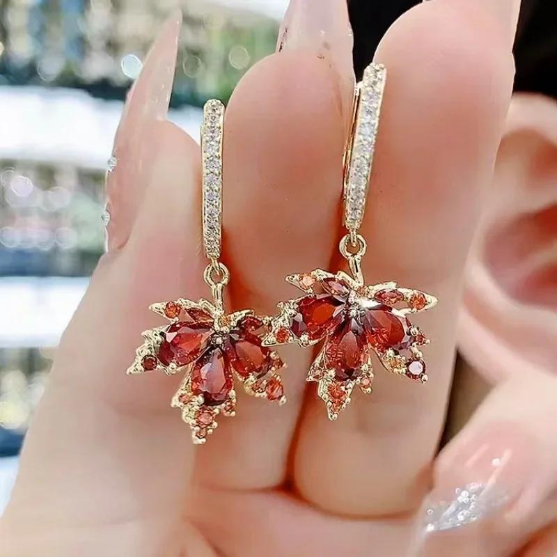French Retro Red Maple Leaf Earrings, Feminine Tassel Earrings, Party Exclusive Jewelry.