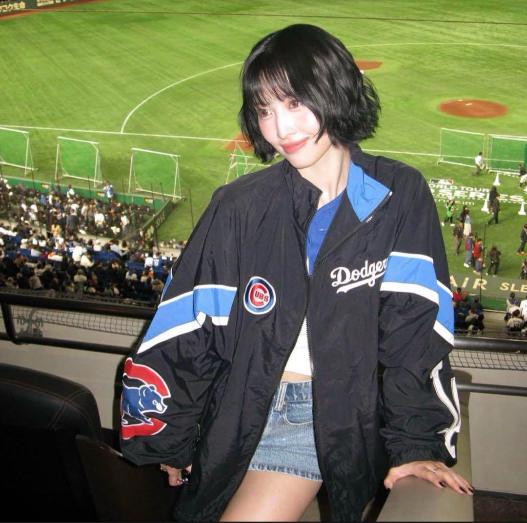 

[USED] MOMO s MLB Cubs jacket