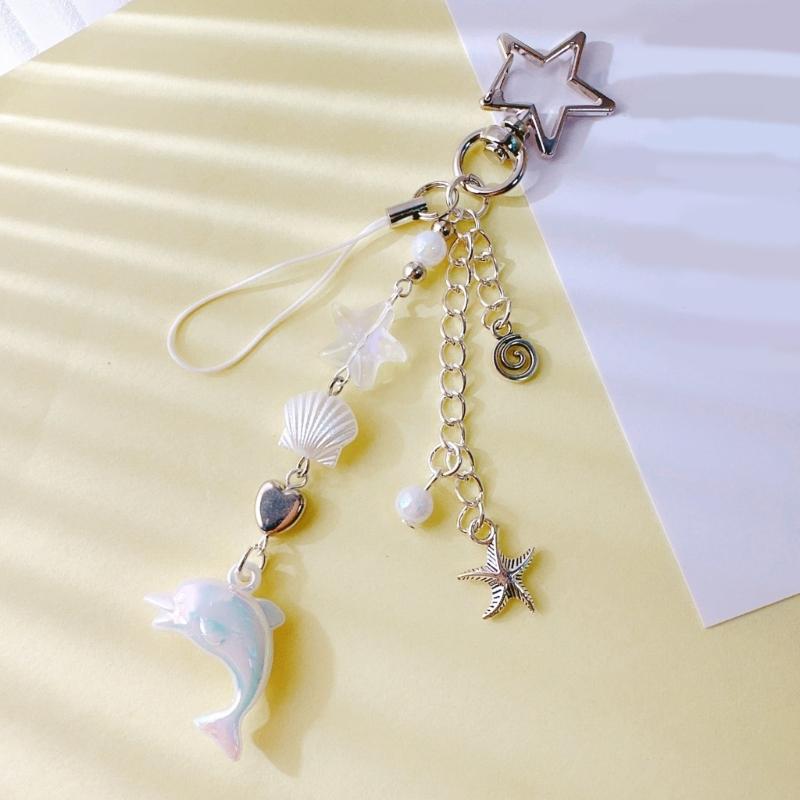 Contemporary Dolphin Keychain Metal Bag Charm Retro Design Keyring Compact Travel Accessory Pendat Bag Pendant