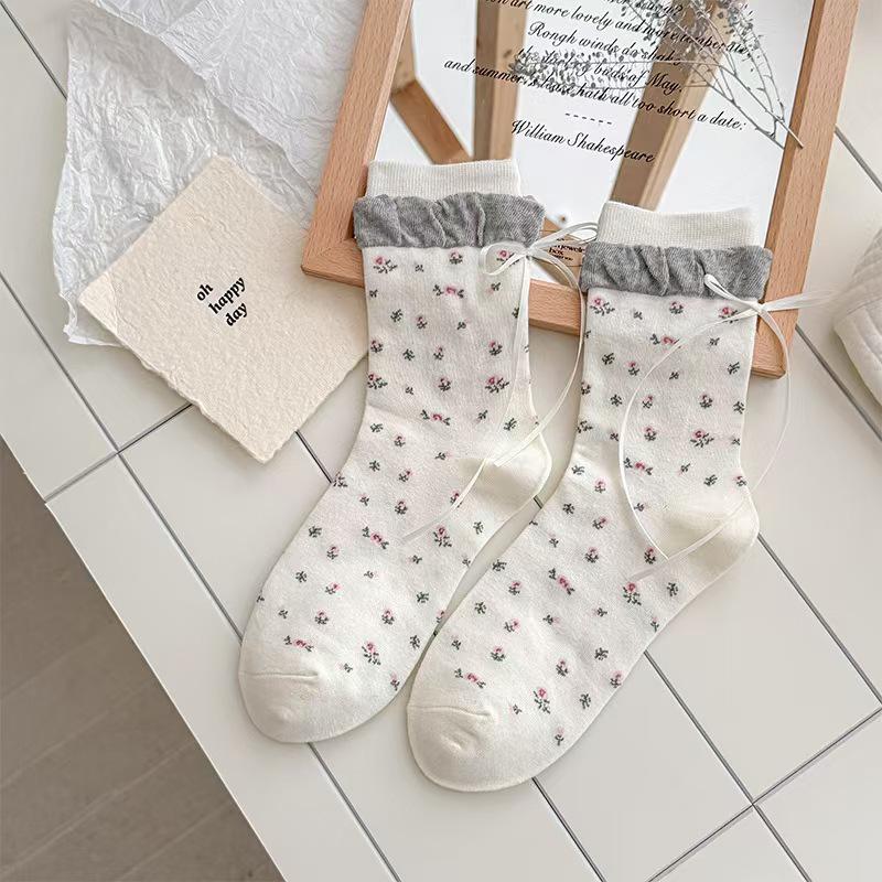 Floral Bow Mid-Calf Socks - Japanese Academy Style One Size