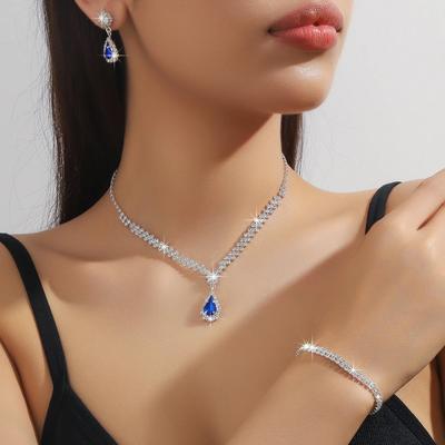 3pcs Set Red Water Dop Stone Necklace Earrings Bracelet Full Crystal Stone Necklace Blue Green Red Color Pendant Woment Zircon
