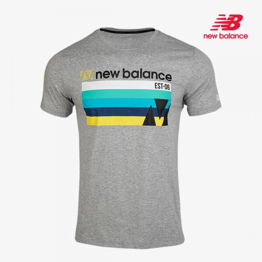 

New Balance Graphic HeaTer Dry FuncTional ShorT Sleeve T shirT 90