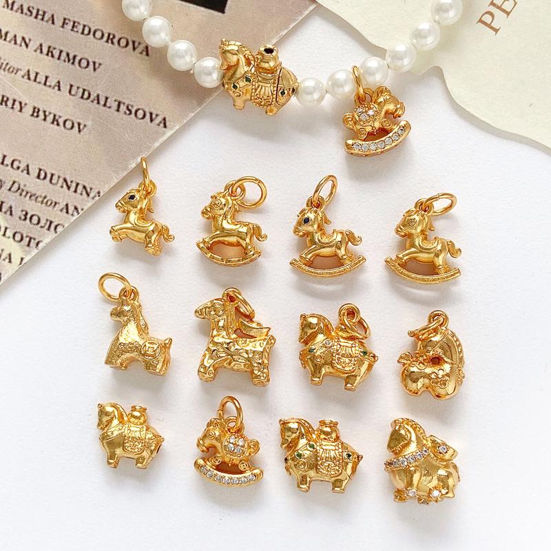 .1Stuks Schattige Gouden Kleur Pony Paard Bedels Hanger Voor Sieraden Maken Ketting Oorbellen Armband Sleutelhanger DIY Accessoires Benodigdheden