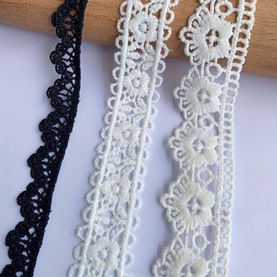 4 m / 13,12 stôp každá taška Čiernobiele čipkované lemy Ideálne na odevné závesy ručná práca DIY Crafts príslušenstvo na šitie okraj kvetu Vyšívané čipky stuhy