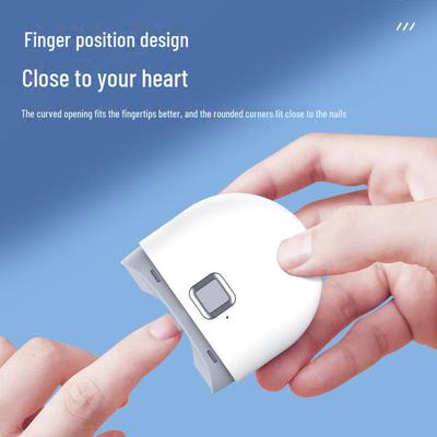 Intelligente elektrische Nagelknipser und Nagelschleifer mit Lichtern für Kinder mittleren Alters und ältere Kinder
