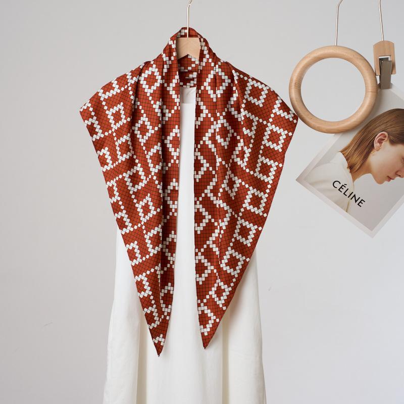 Summer Atmosphere Wearing Belt Waist Seal Twill Silk Simulation Silk Cool Triangle Scarf Cashew Print Women's Silk Scarf