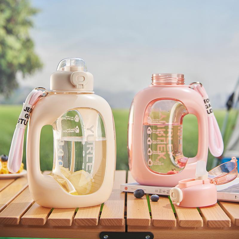 1,5L Stor Kapacitet Bärbar Måttblandare Gym Ton Ton Hink Vattenkopp Träningsvattenflaska 1500ML