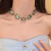 Cross-border European and American Resin Geometric Necklace, Simple and High-end Cervical Chain, Retro Court Style Light Luxury Fashion Accessories