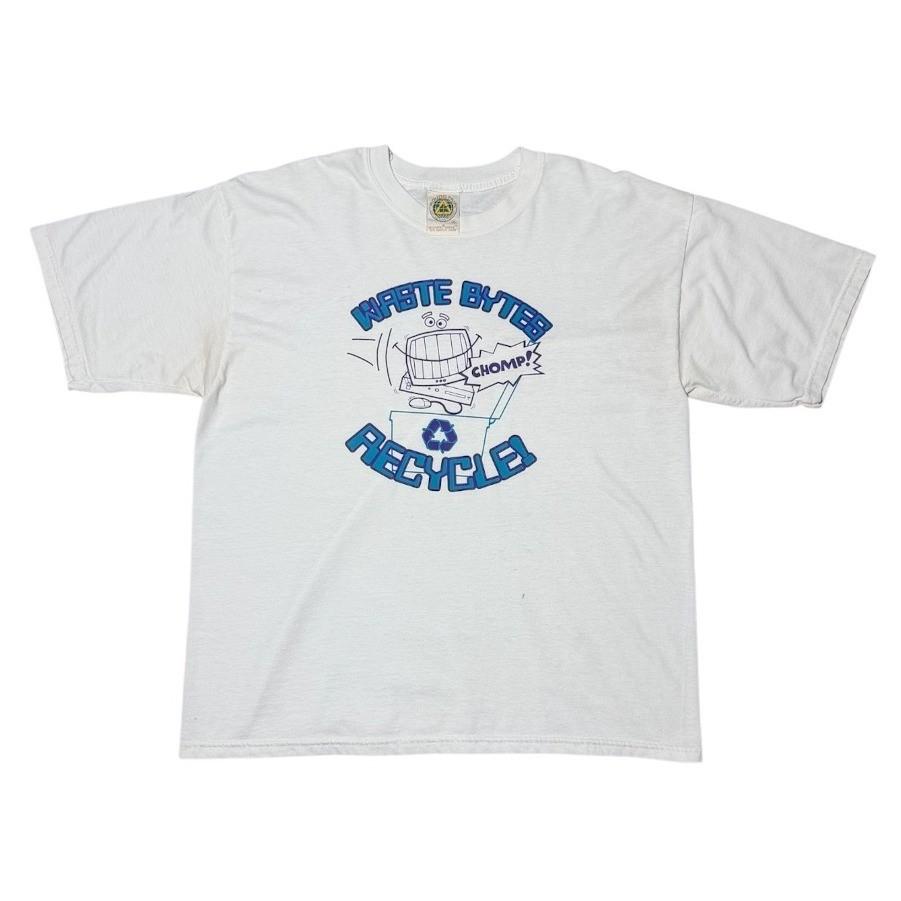 Vintage 90s Y2K Waste Bytes Recycle Computer Technology Internet Graphic T-Shirt S