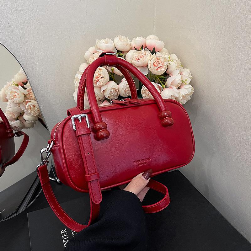 New Trendy Texture Fashionable Retro Bowling Versatile Shoulder Messenger Bag Summer Red Portable Small Square Bag