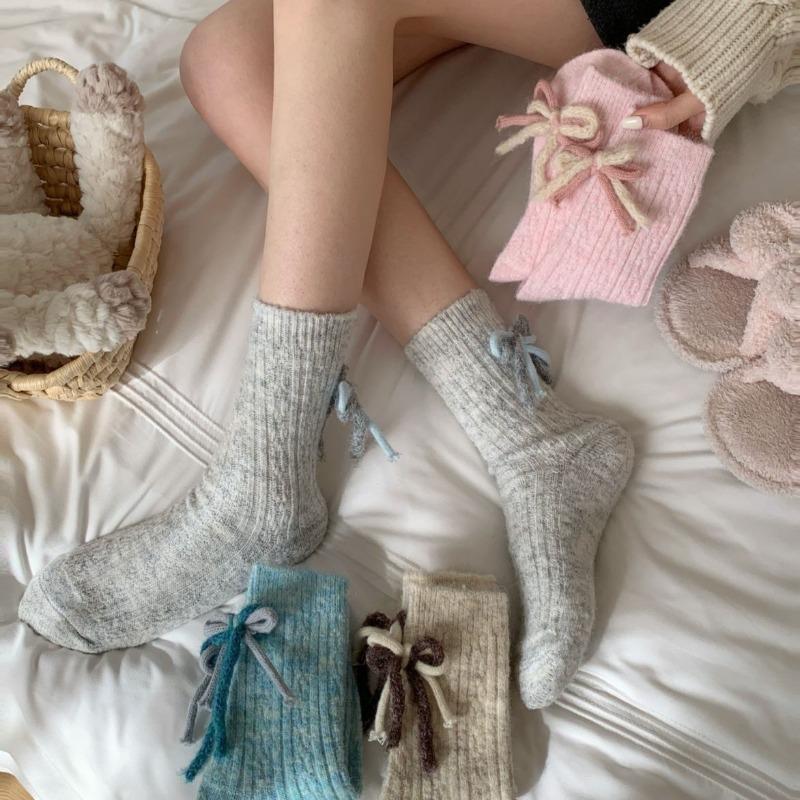 Bows Wool Socks - Children's Mid-length Socks, Suitable for Autumn and Winter, Thick and Warm, Pile-style Socks