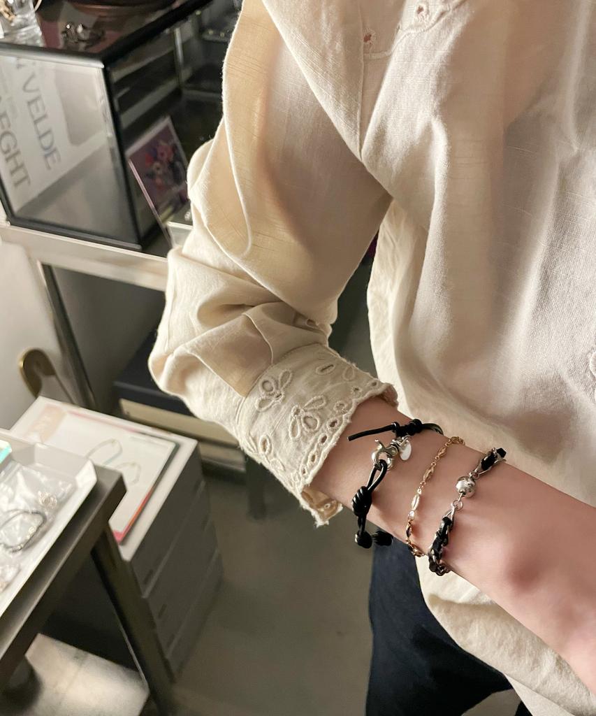 Ourthings Link Black Leather Bracelet