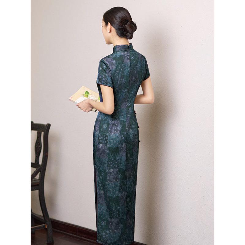 Old Shanghai improved cheongsam women's retro Republic of China style stand-up collar short sleeves slim and thin elegant dress dignified and long