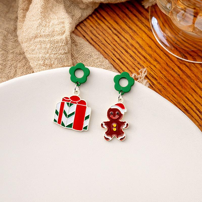 Personality Ethnic Style High Sense Christmas Cartoon Versatile Creative Stud Earrings Silver Needle Women