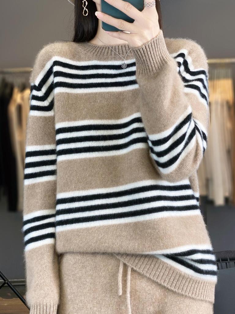 Women's 100% Wool Round Neck Knit Sweater - Autumn/Winter Loose Fit Pullover