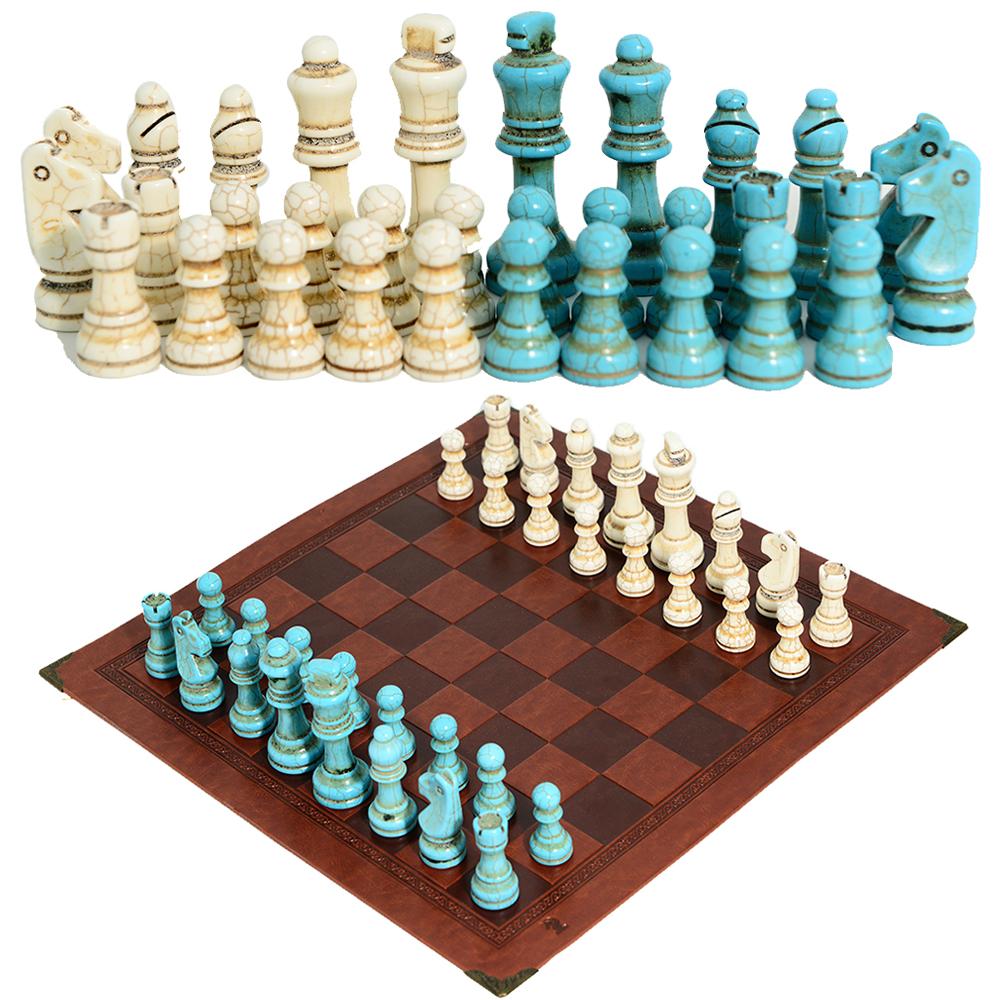 New White Blue Turquoise Material King Height 7.8Cm Chess Pieces With 32 Pieces Paired With A Red Artificial Leather Chessboard
