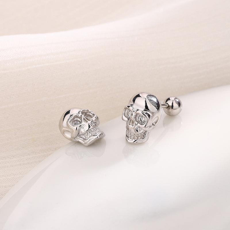 Punk Hip-hop Skeleton Stud Earrings for Men Women Fashion Creative Skull Ear Accessories Halloween Party Gifts Jewelry