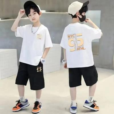 Conjunto de Moda Deportiva Casual de Camiseta Estampada por Ambos Lados y Pantalones Cortos para Niños de Verano