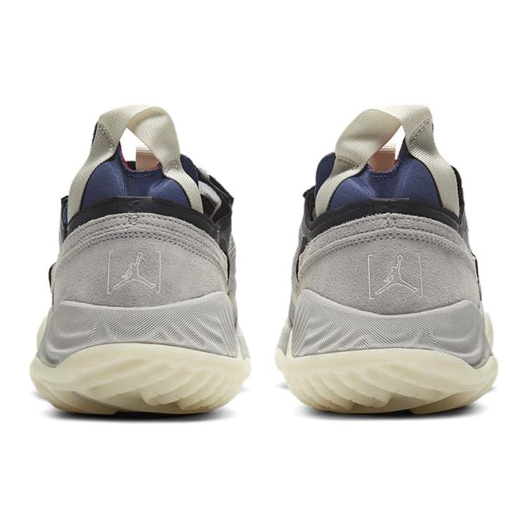 Air Jordan Delta Breathe Průhledná Středně šedá Unisex Tenisky Světle béžová Univerzitní červená CW0783-901