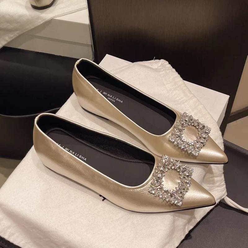 Crystal Women Flats Pointed Toe Shoes Luxury Sexy Summer Sandals Designer 2025 New Loafers Dress Party Zapatos Mujer