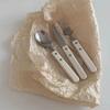 Französisches Vintage milchweißes Retro-Messer, Gabel, Gabel Butterlöffel 4-teiliges Set Haushalts-Steak-Geschirr Edelstahl-Geschirr