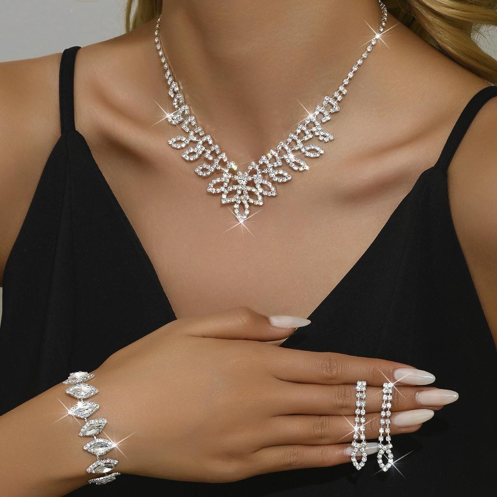 Bridal Jewelry Set Silver Claw Chain Rhinestone Ladies Necklace Earrings Set Wedding Jewelry Banquet Dress Necklace
