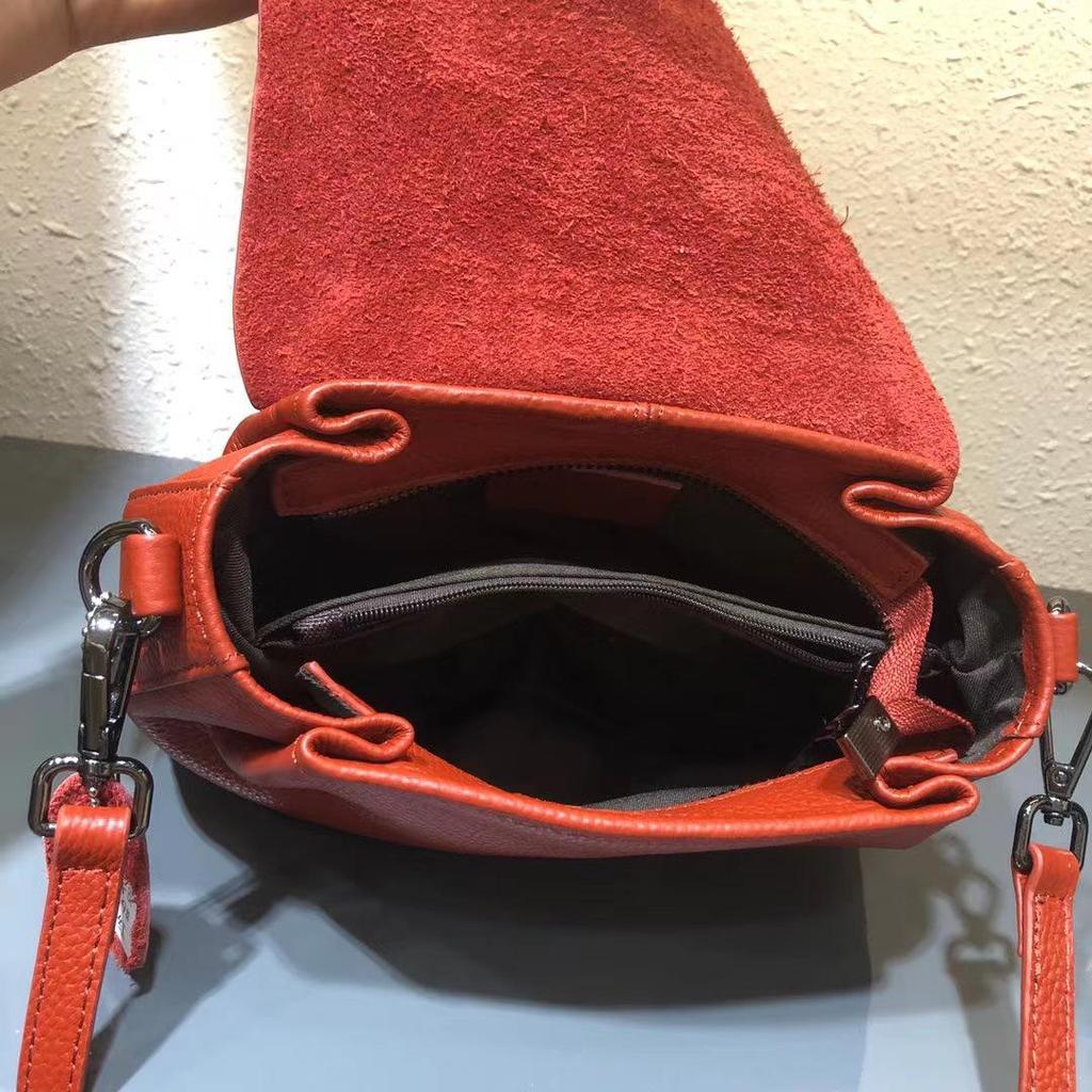 Women's Genuine Leather Cowhide Shoulder Crossbody Bag - Trendy, Versatile, and Soft