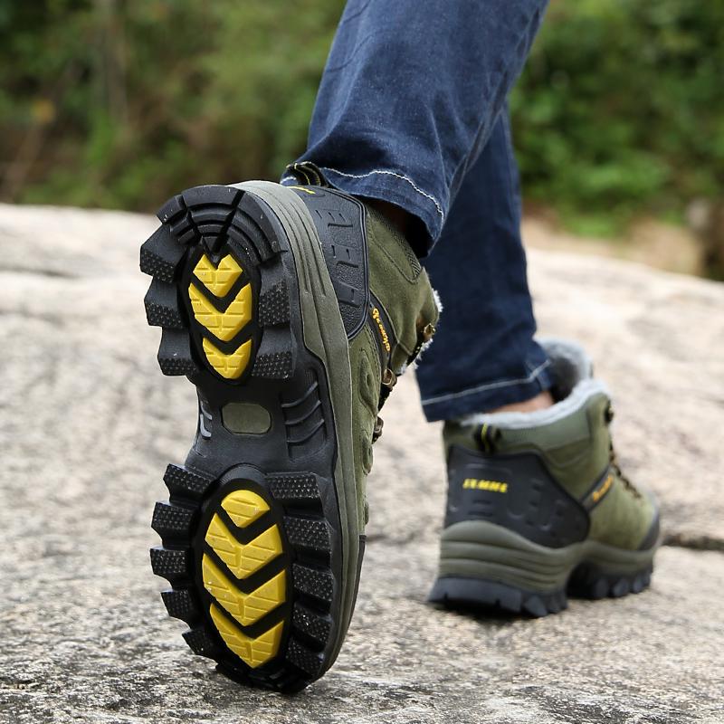 High-top Boots Men Comfortable Warm Plush Anti-slip Outdoor Hiking Shoes Men Breathable Durable Thick-soled Soft Snow Boots Men